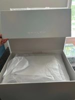 Skylrk Matterdaddies Smoke NYC Popup Size US 10 Brand New 2